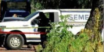 Localizan persona maniatada y sin vida en Apatzingán