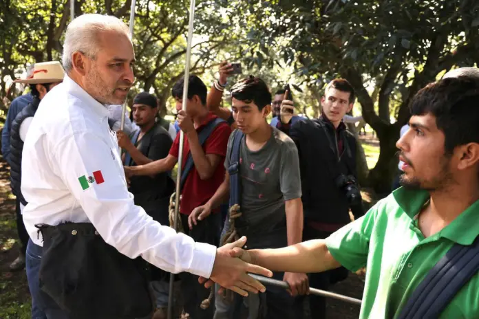 Michoacán, líder agrícola nacional, aporta 28.2% de las exportaciones: Bedolla