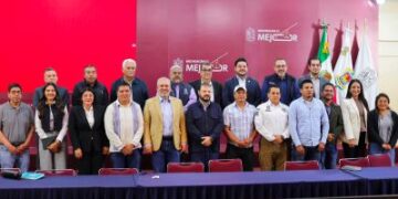 Bedolla y autoridades de Cherán acuerdan ruta de trabajo para 2027
