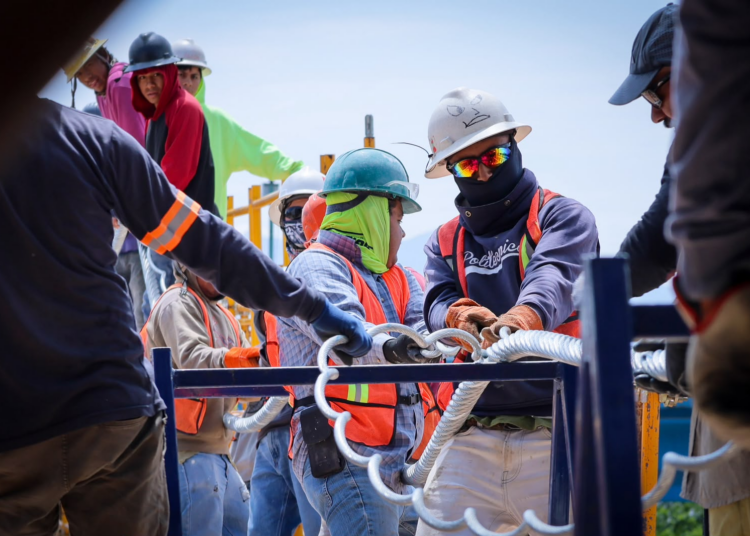 Teleférico de Morelia concluye empalme del cable portador; avanza hacia pruebas electromecánicas