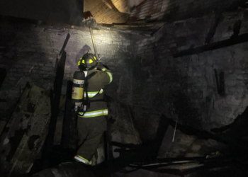 Se incendia inmueble en la colonia  Agustín Arriaga Rivera de Morelia